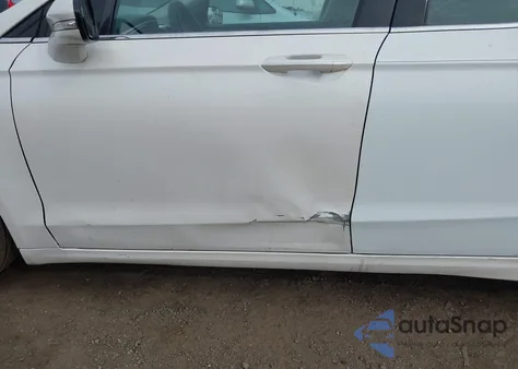 2016 Ford Fusion Se z USA, uszkodzony, nr VIN 1FA6P0H78G5109364